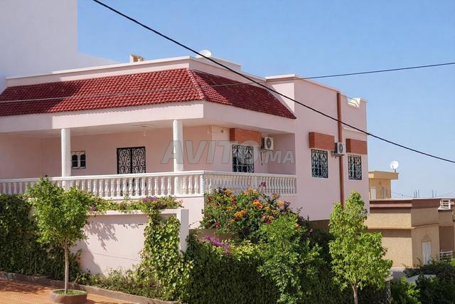 Magnifique villa 3 façades 290 m²  sur 3 étages