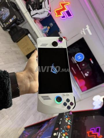 Asus Rog ally AMD Z1 EXTREM 16Go ram 512G ssd