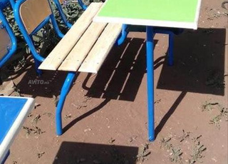 Table pupitre scolaire en bois et métal