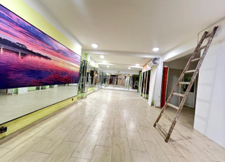 À louer local commercial à bourgoune-257m2