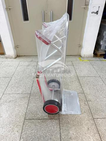 عربة يدوية ألومنيوم مع مجرفة - 200 كجم