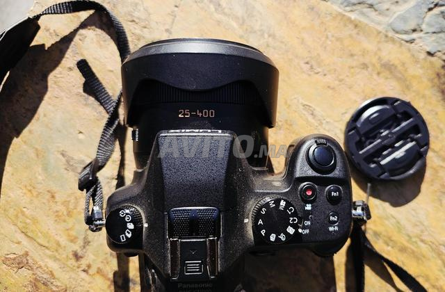 Appareil photo LUMIX FZ 1000 objectif Leica.