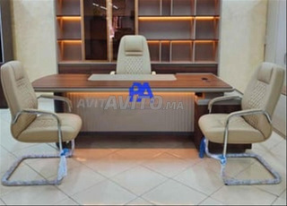 Bureau Pratique et Moderne pour Maison