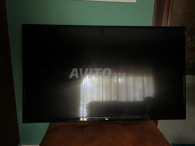 تلفاز LG 55 بوصة في حالة جيدة جدا