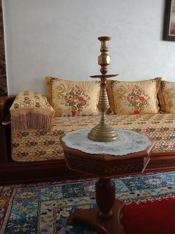 ثريا نحاسية