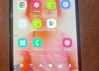 Téléphone encore neuf