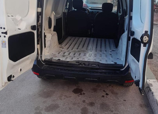 Location Dacia dokker avec chauffeur