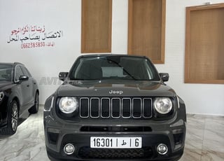 جيب رينيغيد ديزل أوتوماتيكي 2022 في الرباط