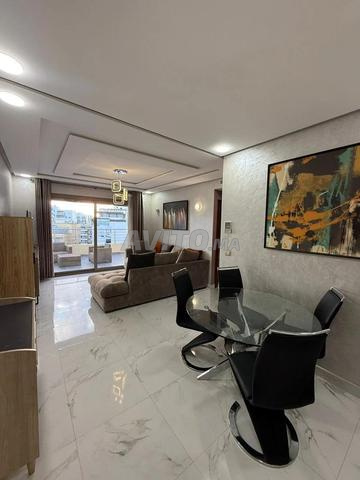 شقة عالية الجودة في الطابق الأخير في إيبيريا مع تراس