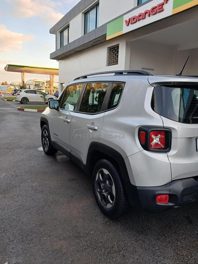 une magnifique jeep à vendre