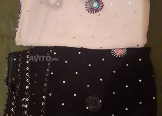 فولار كبير أسود وأبيض