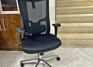 Chaise de bonne qualité de mohammedia