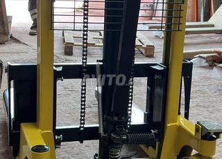 🏗️ Gerbeur Manuel - Transpalette manuel