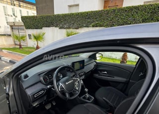 Dacia Logan Essence Automatique – 1ère main