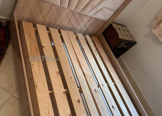 سرير 1,90 / 1,40