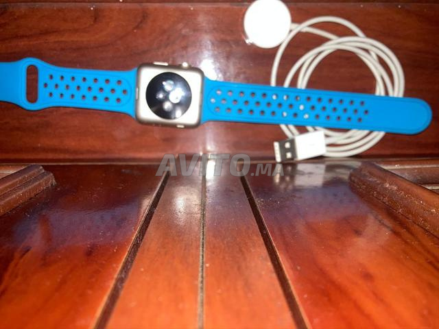 ساعة Apple series 2