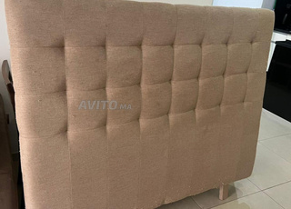 tête d oreiller avec 2 chevets