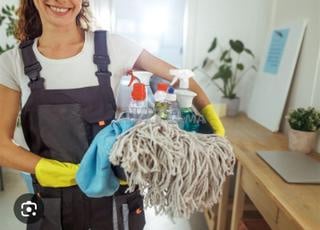 Nounou ménage, cuisine et garde malade