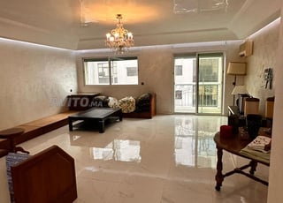 Appartement à louer Bourgogne clinique Badr