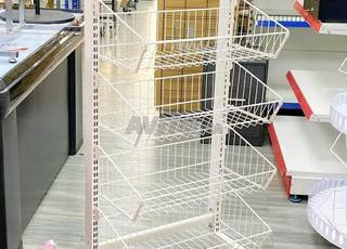 Rayonnages de supermarché de haute qualité à un prix abordable