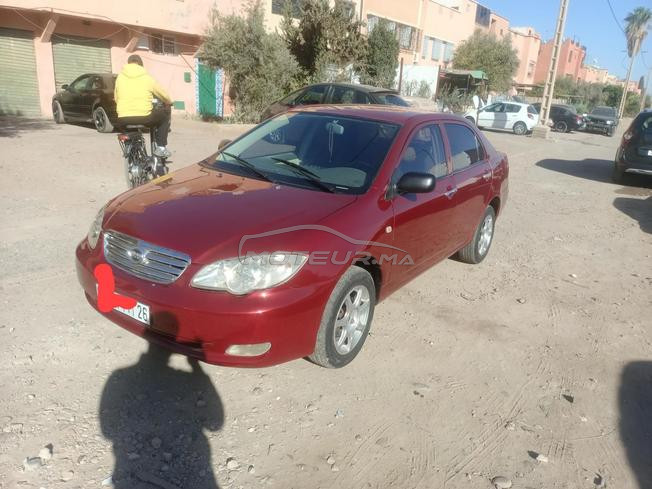 voiture BYD modèle 2011