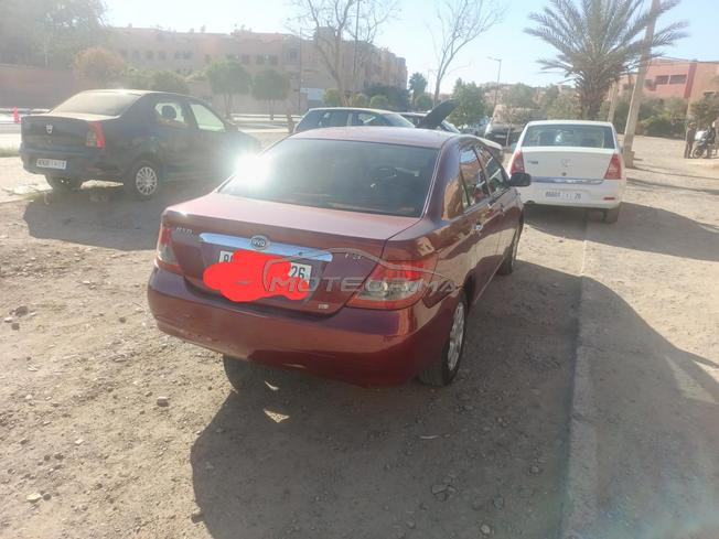 voiture BYD modèle 2011
