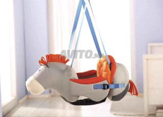 Porte-bébé sauteur