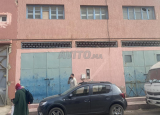 Local pour fabrique Glace et Conservation.