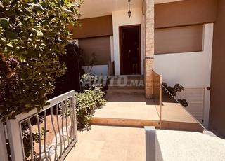 Maison très ensoleillée résidence sécurisée