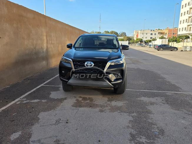 toyota fortuner 2021/06