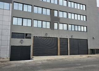 DÉPÔT 3000M À VENDRE À AIN SBAA