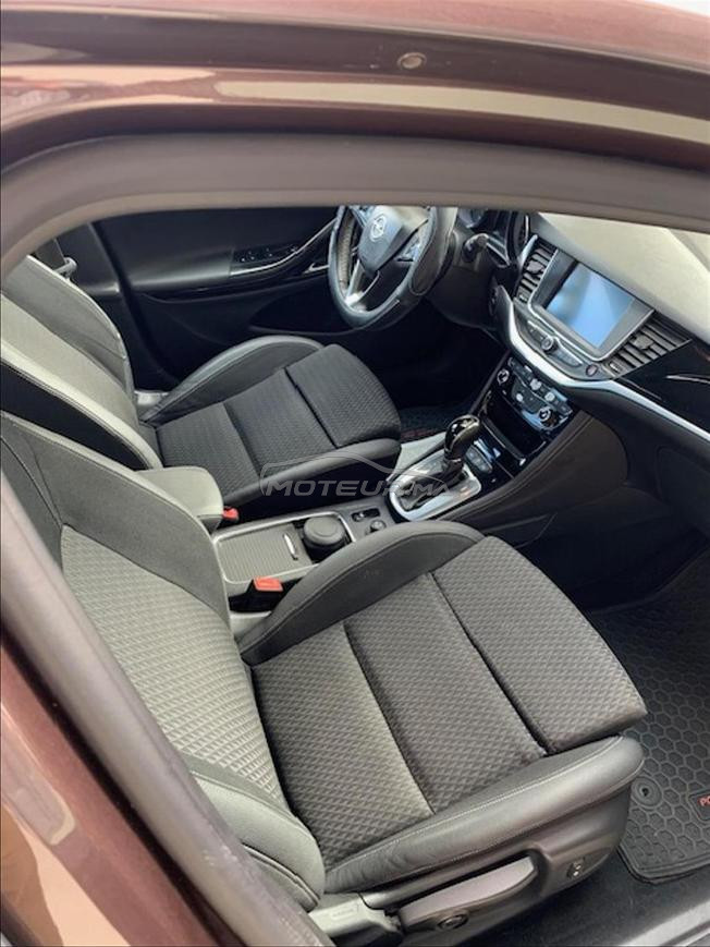 Opel Astra Diesel Automatique 2018 à Tanger