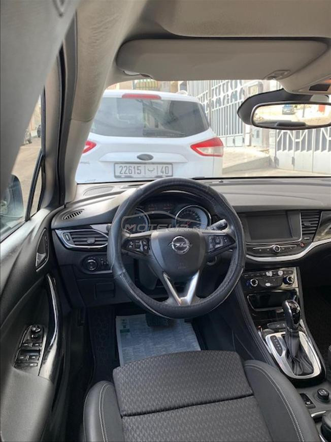 Opel Astra Diesel Automatique 2018 à Tanger