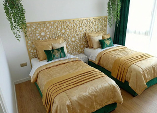 Tête de lit décorative