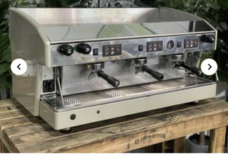 Machine a cafe wega atlas 3 groupes