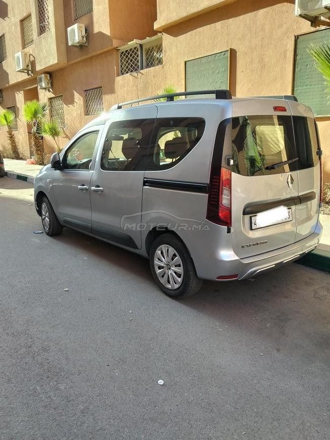 رونو اكسبريس