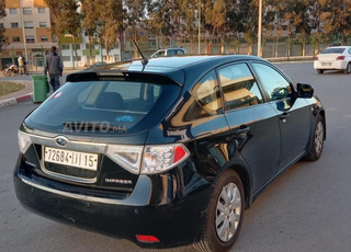 Subaru Impreza Essence Manuelle 2010 à Meknès