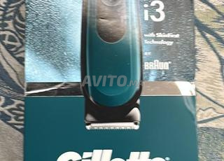 الة حلاقة جيليت جديدة