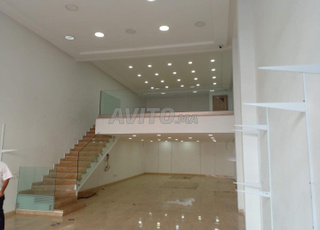 Local Sur Boulevard à louer aménagé