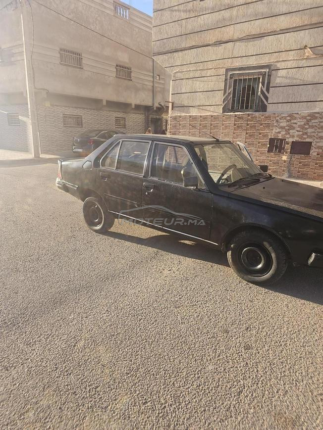رينو آر 18 بنزين يدوي 1985 في بوجدور