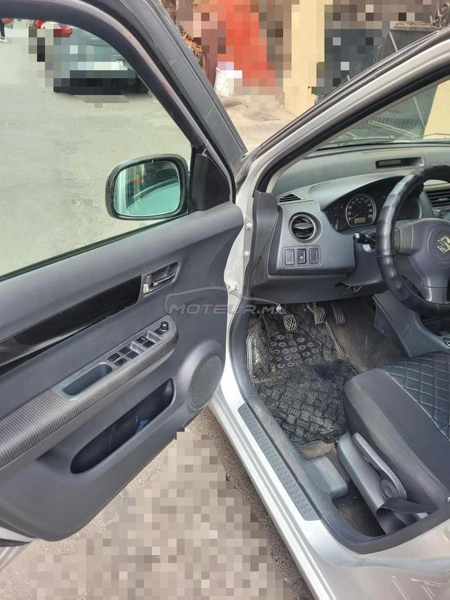 Voiture SUZUKI Swift
