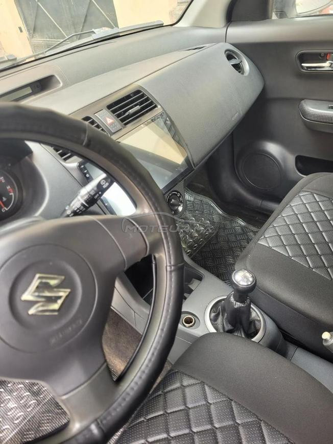 Voiture SUZUKI Swift