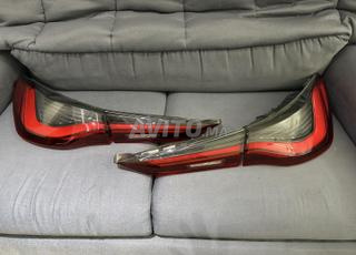 أضواء المكابح BMW الفئة الرابعة G22