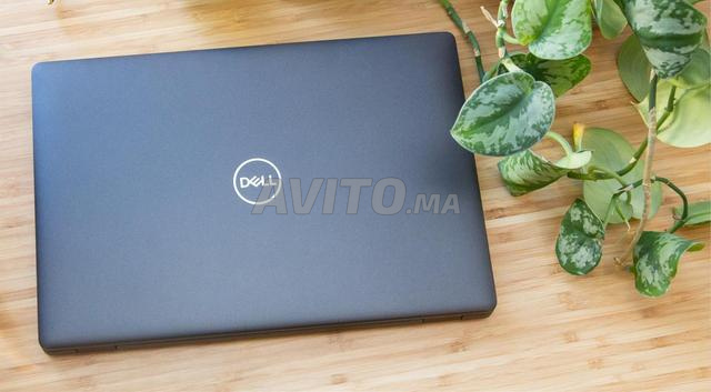 dell latitude 5400 i7/8th 512ssd 16ram