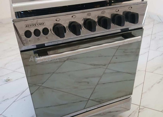 Cuisinière à gaz en très bon état à vendre