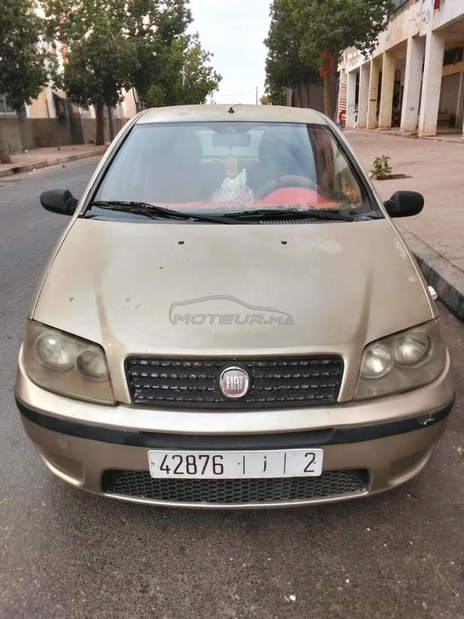 Fiat Punto Essence Manuelle 2012 à Tamesna