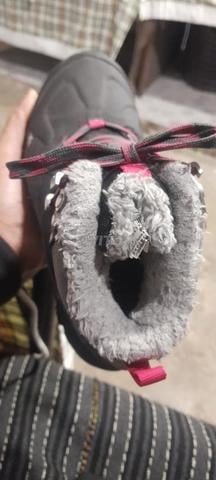 أحذية المشي لمسافات طويلة في الجبال والثلوج الدافئة