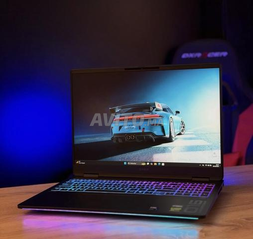 HP OMEN MAX | Ultra 7 | 32 جيجابايت | 1 تيرابايت | RTX 5070Ti 12GB