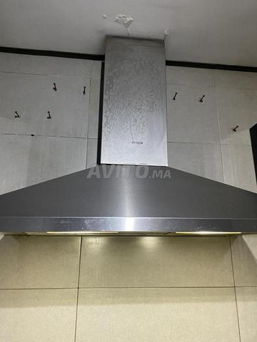 لوحة طهي 5 شعلات & شفاط BOSCH