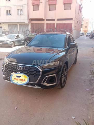 Q5. 40 S-Tronic quattro S-line.